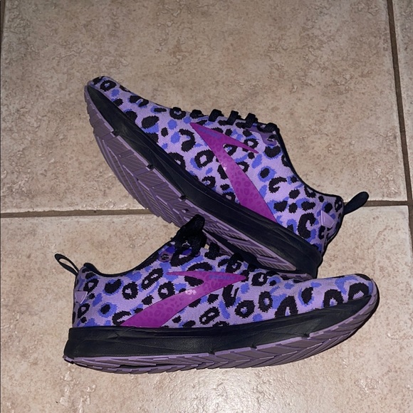 Brooks Purple and Black Athletic Shoes - Picture 3 of 3